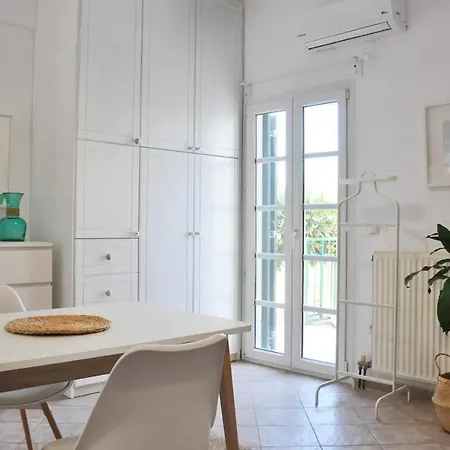 Cozy Studio Lala's In Naxos Town Apartamento Naxos City